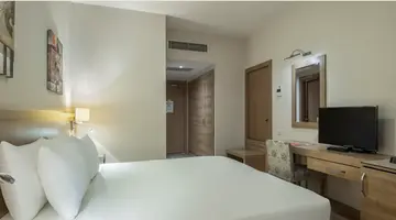 RAMADA RESORT LARA