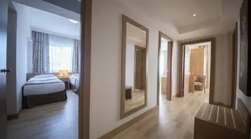 RAMADA RESORT LARA