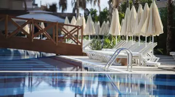 RAMADA RESORT LARA