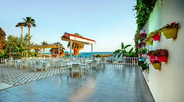 Ramira Beach Hotel