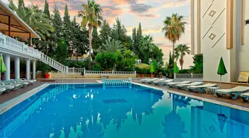 Ramira Beach Hotel