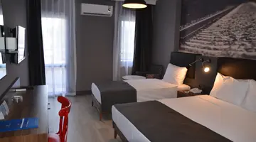 RAMIRA CITY HOTEL