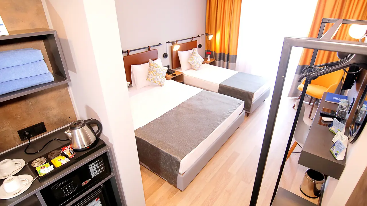 RAMIRA JOY HOTEL