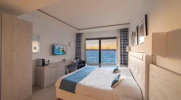 RAMLA BAY RESORT