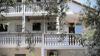 RATKO APARTMENTS