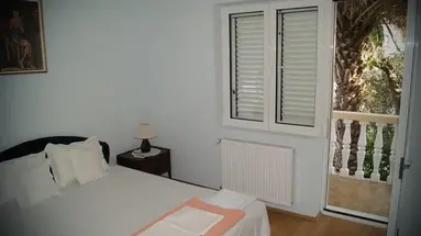 RATKO APARTMENTS