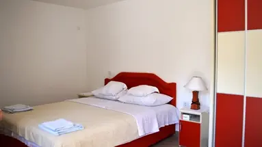 RATKO APARTMENTS
