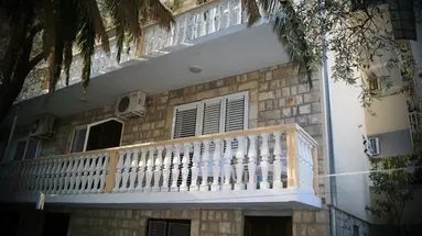 RATKO APARTMENTS