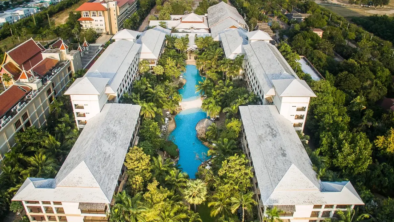 RAVINDRA BEACH RESORT AND SPA
