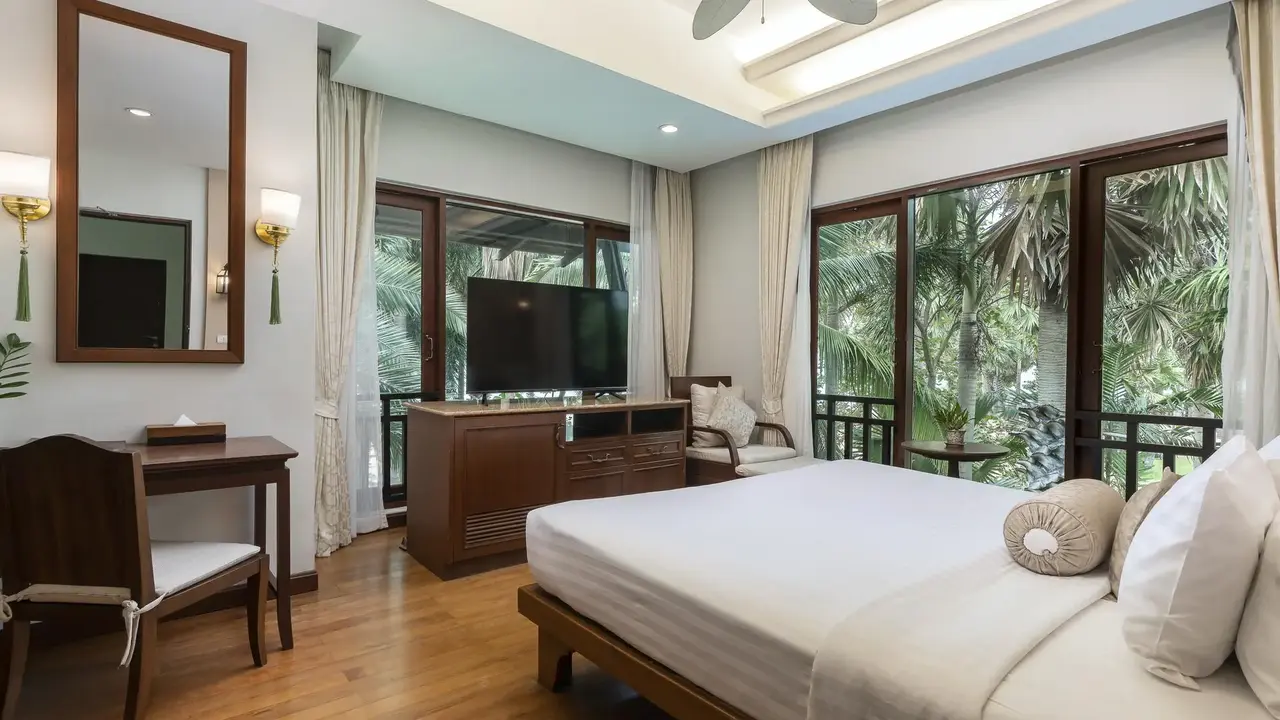 RAVINDRA BEACH RESORT AND SPA