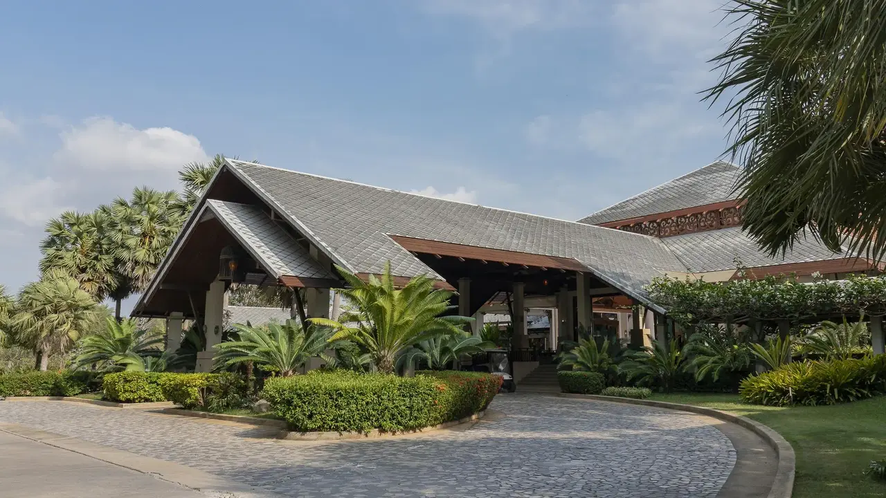 RAVINDRA BEACH RESORT AND SPA