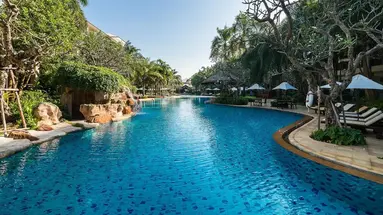 Ravindra Beach Resort & Spa