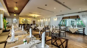 Ravindra Beach Resort & Spa
