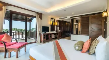 RAVINDRA BEACH RESORT & SPA