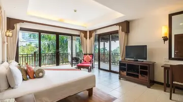 RAVINDRA BEACH RESORT & SPA