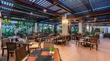 Ravindra Beach Resort & Spa