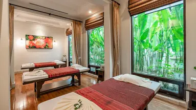 Ravindra Beach Resort & Spa 