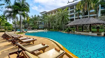 Ravindra Beach Resort & Spa