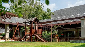 Ravindra Beach Resort & Spa