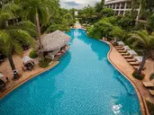 Ravindra Beach Resort & Spa