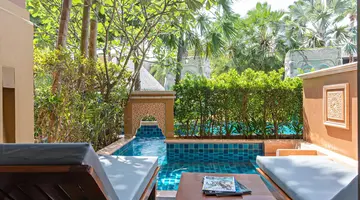 RAWAI PALM BEACH RESORT