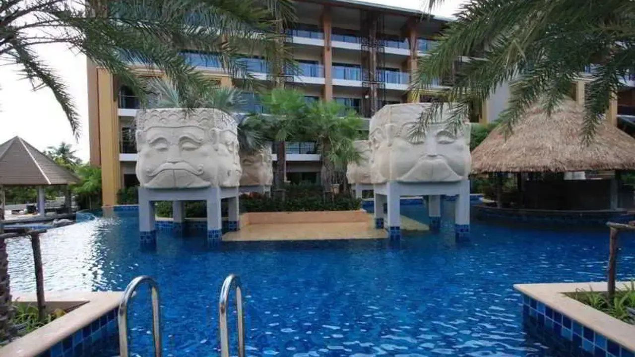 Rawai Palm Beach Resort