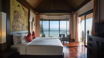 Rawi Warin Resort & Spa