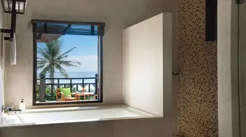 Rawi Warin Resort & Spa