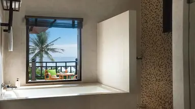 Rawi Warin Resort & Spa