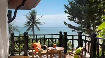 Rawi Warin Resort & Spa