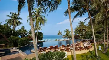 Rawi Warin Resort & Spa