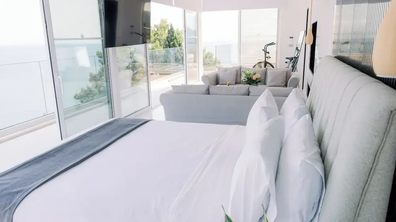 Ray Hotel Corfu