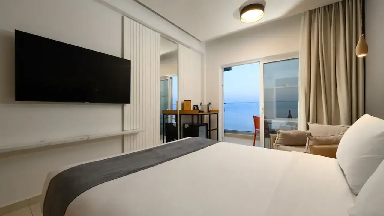 Ray Hotel Corfu