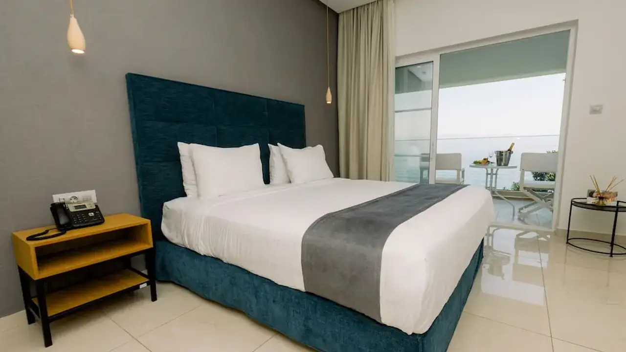Ray Hotel Corfu