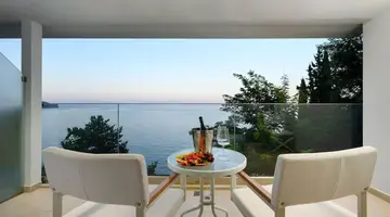 Ray Hotel Corfu