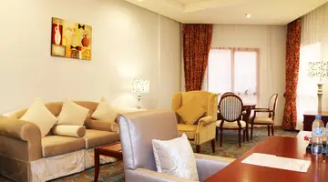 RED CASTLE HOTEL