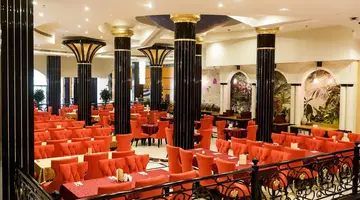 RED CASTLE HOTEL