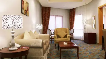 RED CASTLE HOTEL