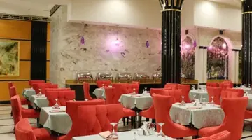 RED CASTLE HOTEL