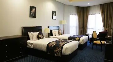 RED CASTLE HOTEL