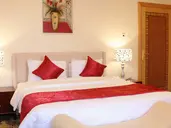RED CASTLE HOTEL