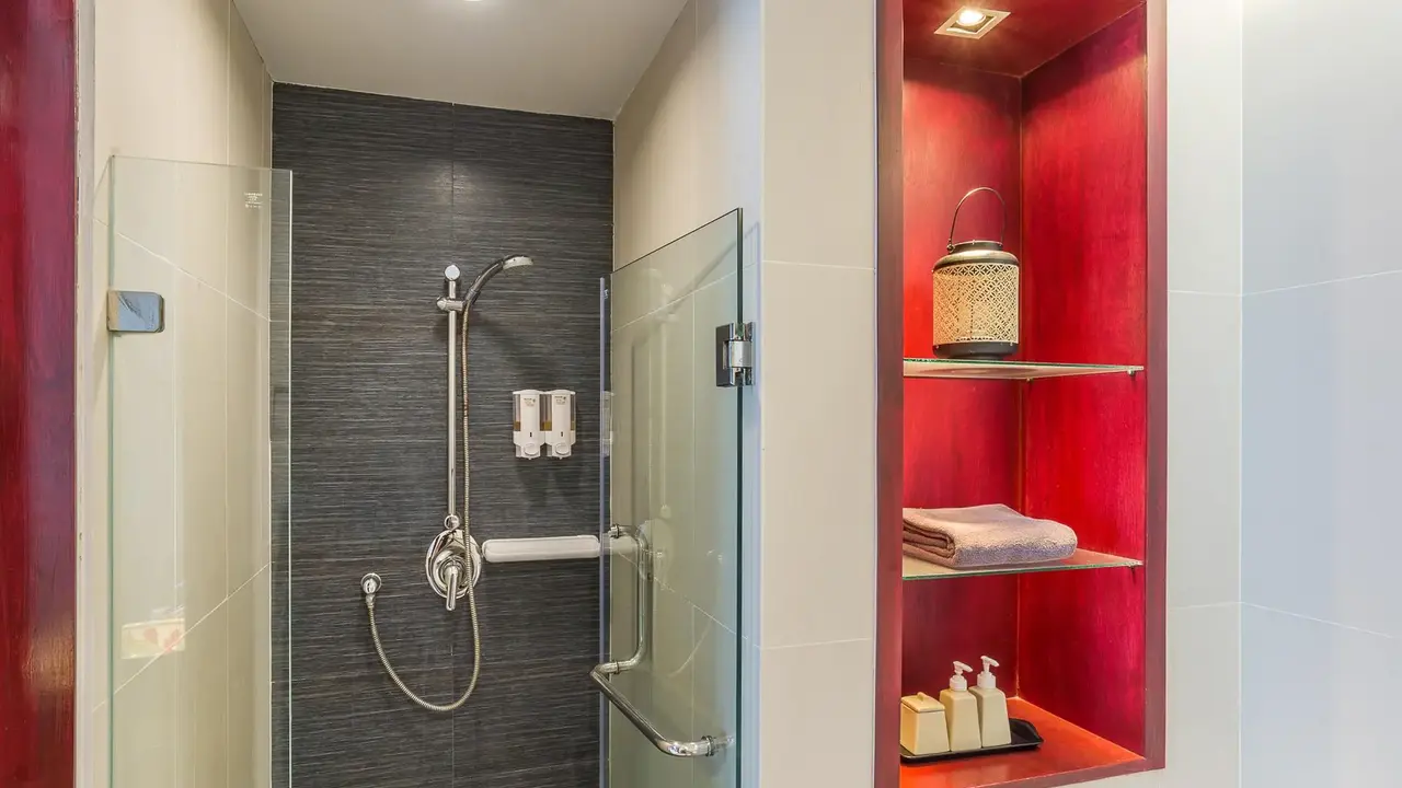 Red Ginger Chic Resort
