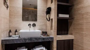 Reef Hotel - Spa