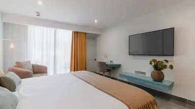 Reef Hotel - Spa