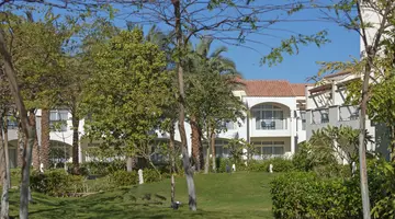 REEF OASIS BEACH RESORT