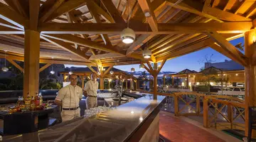 REEF OASIS BEACH RESORT