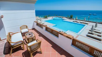 REEF OASIS BEACH RESORT