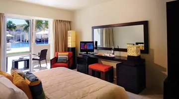 REEF OASIS BEACH RESORT