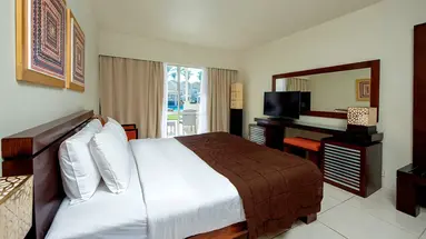 Reef Oasis Beach Resort