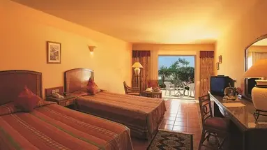 REEF OASIS BEACH RESORT